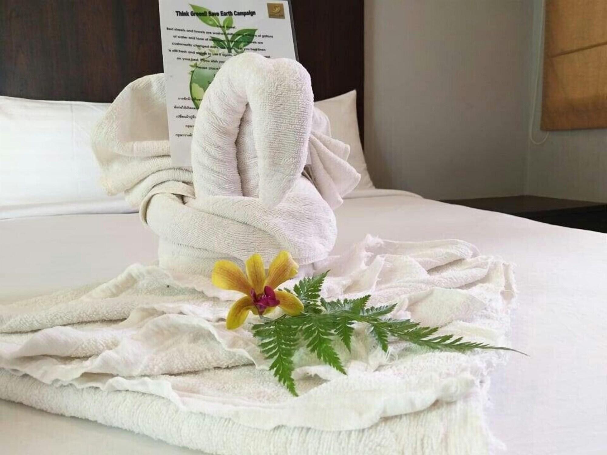 Baannueng@Kathu Hotel Phuket Bagian luar foto