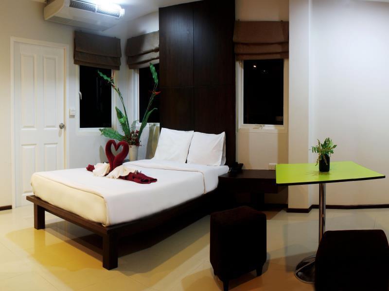 Baannueng@Kathu Hotel Phuket Bagian luar foto