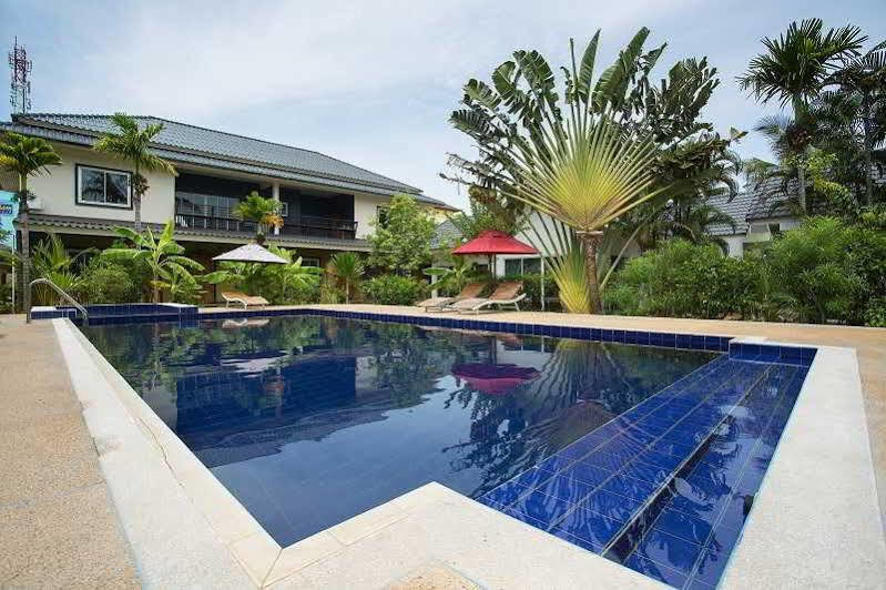 Baannueng@Kathu Hotel Phuket Bagian luar foto
