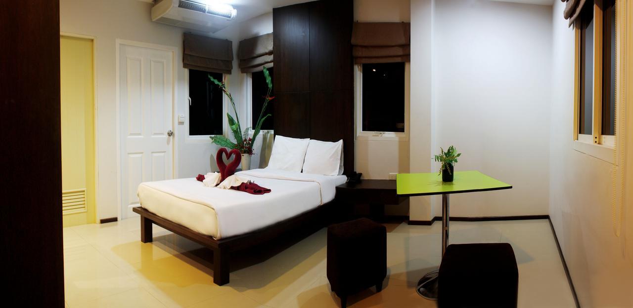 Baannueng@Kathu Hotel Phuket Bagian luar foto